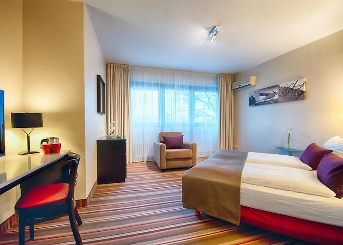 Leonardo Airport Hotel